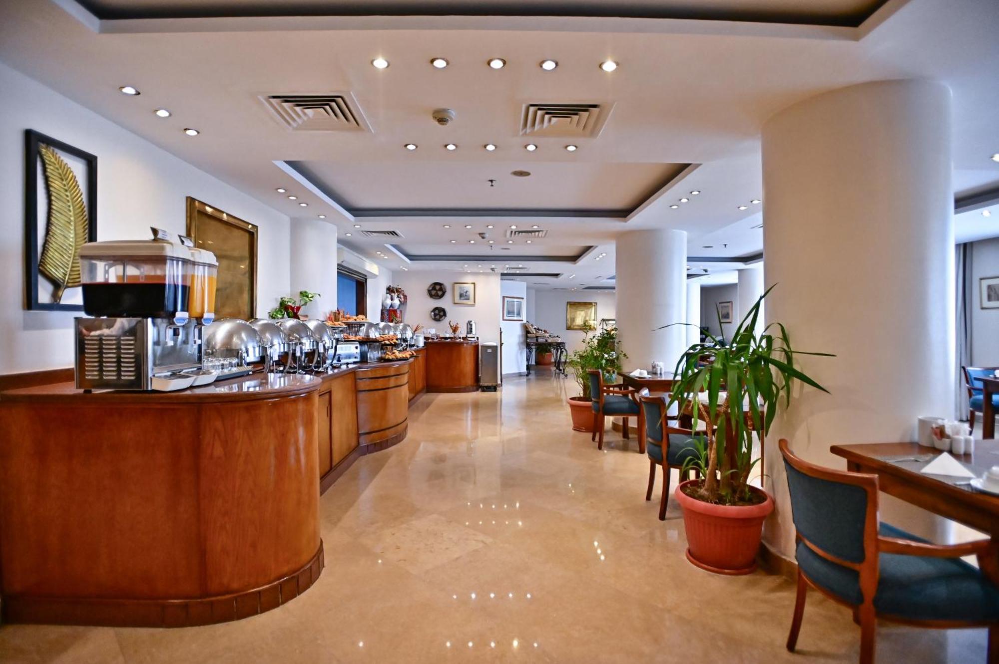 Swiss Inn Nile Hotel Giza Dış mekan fotoğraf