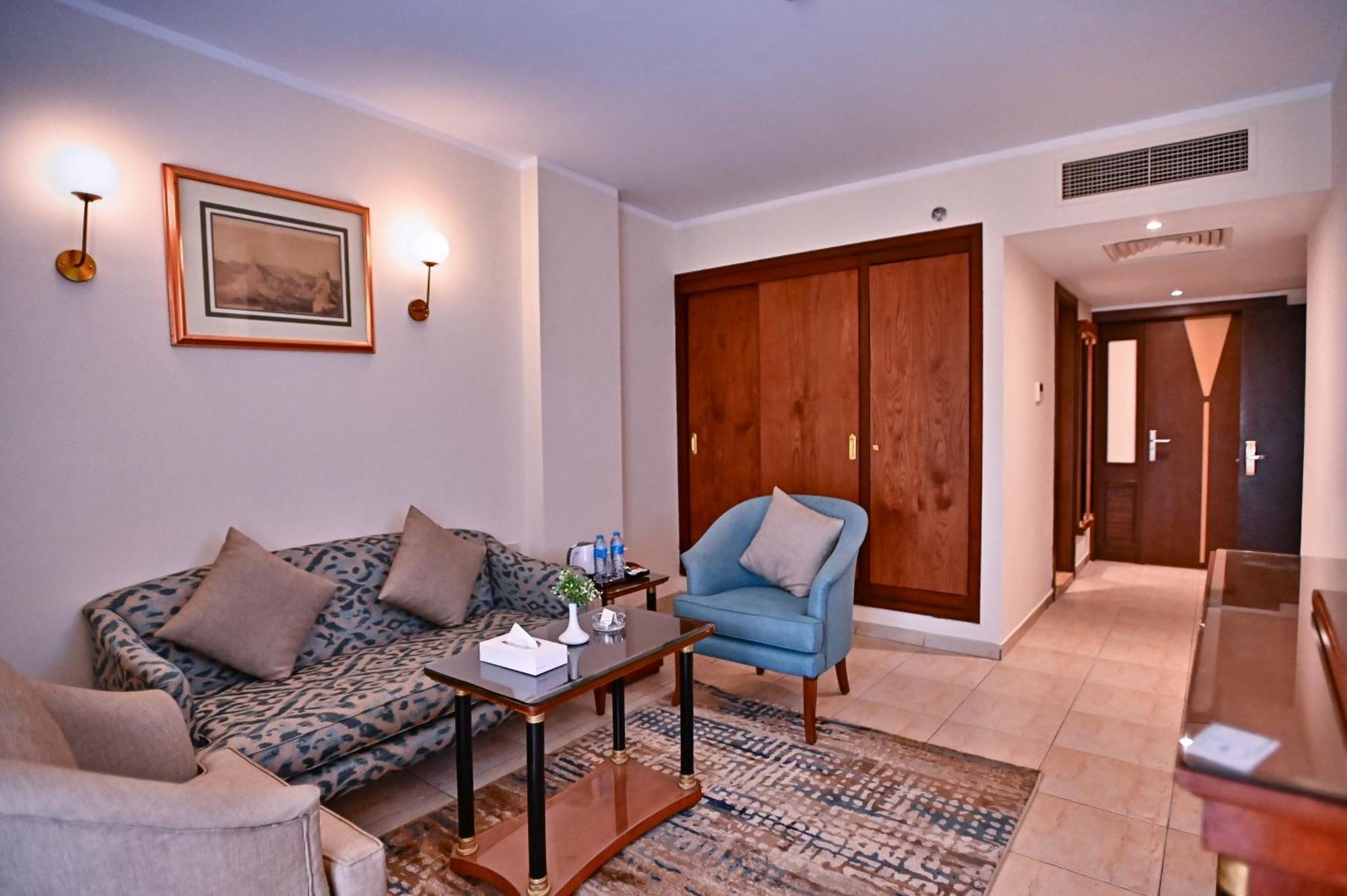 Swiss Inn Nile Hotel Giza Dış mekan fotoğraf